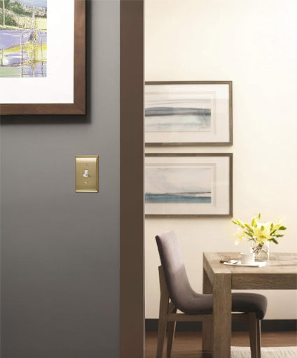 Single Toggle Light Switch Wall Plate, Decorative Metal Switch Cover with Golden Champagne Finish, 1-Gang Electrical Wallplate for Home & Office