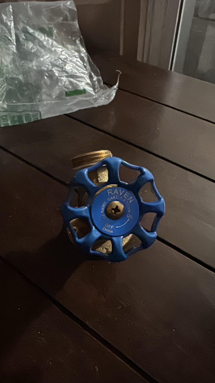 Heavy-Duty Brass Garden Hose Bibb – Quarter-Turn Outdoor Spigot with Ergonomic Handle