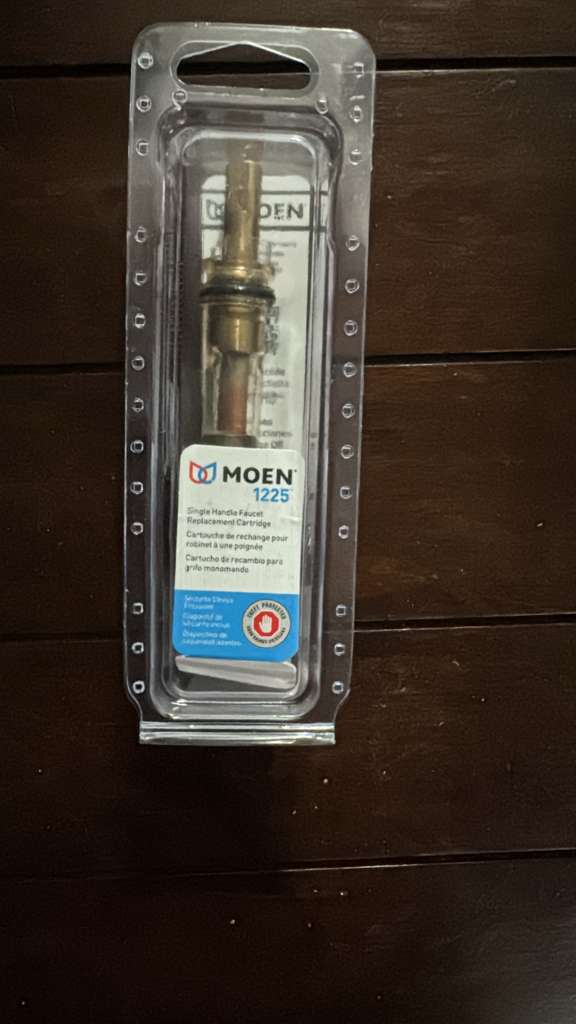 Universal Replacement Cartridge for Single-Handle Faucets – Durable Brass and Polymer Construction