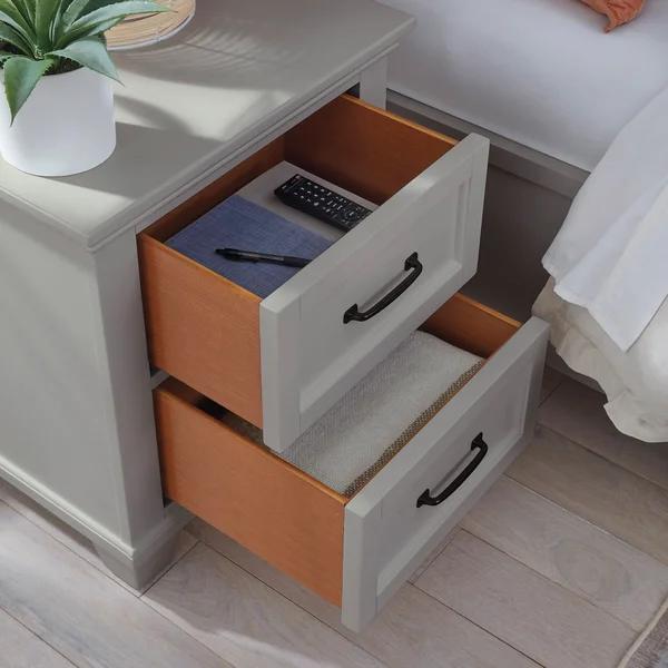 HUGHES NIGHTSTAND