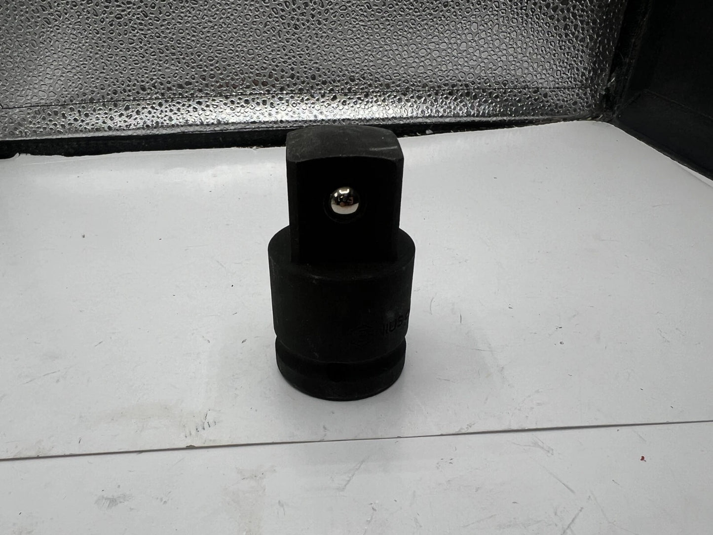 Professional 3/4" Female to 1" Male Drive Impact Socket Adapter - Heavy-Duty Chrome Molybdenum Steel