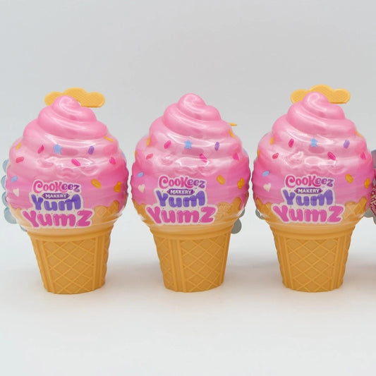 Moose Cookeez Makery Yum Yumz Scented Surprise Plush Pet 3 Pack Blind Capsules